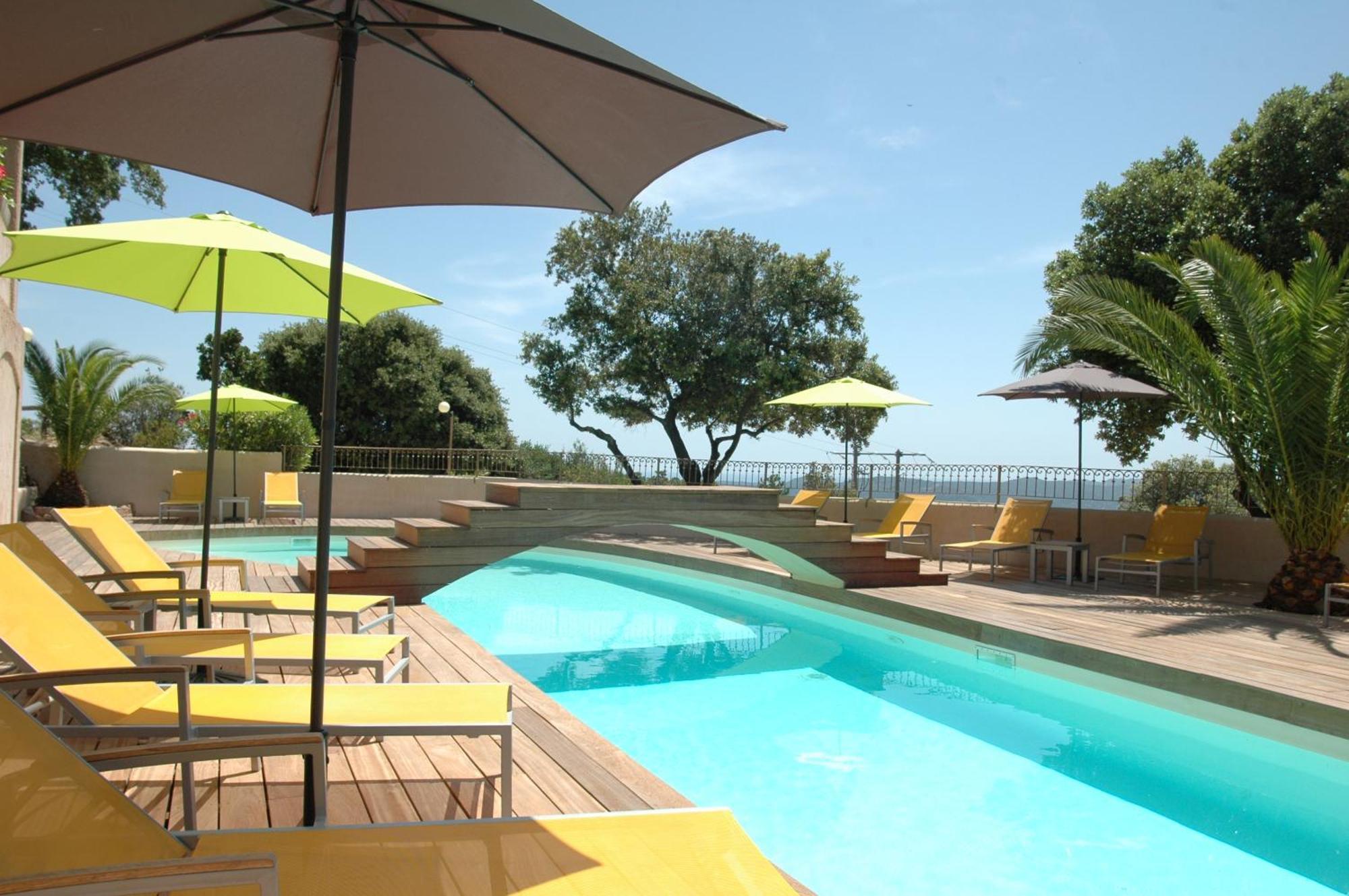 Du Maquis Parco vacanze 2*
