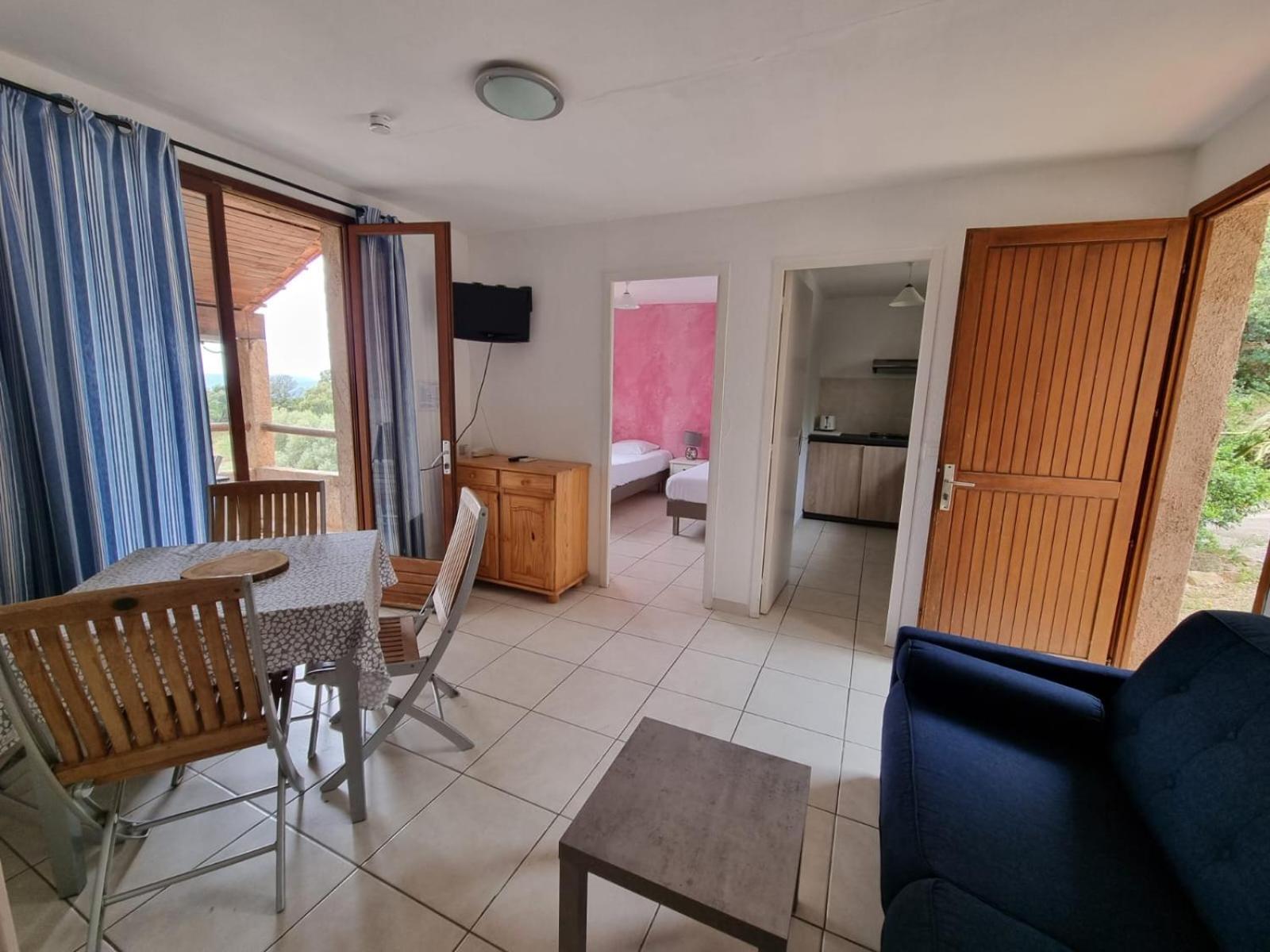 Du Maquis 2* Porto-Vecchio (Corsica)
